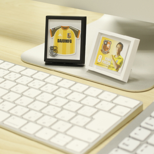 Mini picture frame